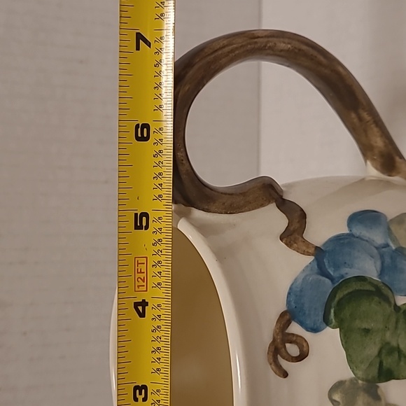 Vintage Metlox Poppytrail Large Creamer with Blue Grapes - Picture 13 of 16